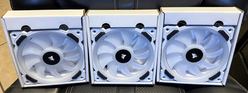 CORSAIR LL120 Dual Light Loop RGB LED PWM Fan 120mm  - Pack of 3 (Fans Only) - Image 1 of 1