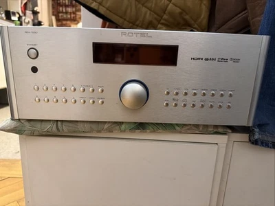 ROTEL RSX-1550 High-End HEIMKINO  Receiver Audio Video Verstärker,leider  Defekt - Bild 1 von 3