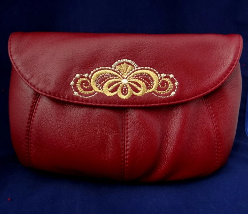 Bolso de Cosméticos de Cuero Bordado Dorado "Rocío Matutino" Rojo 643-2055 Foto 1 de 1