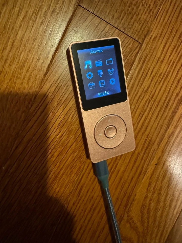 AGPTEK A02 8GB MP3 Player, 70 Hours Playback Lossless Sound Music Player ***Read - Image 1 of 4