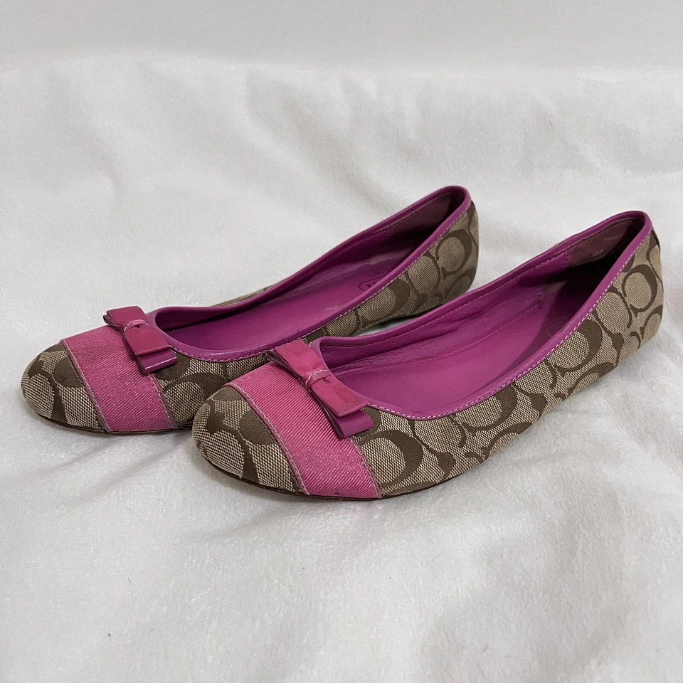 Zapatos Coach Logo Ballet Tostado y Rosa Talla 9 Lazo Encaje Frontal Preppy Foto 1 de 4