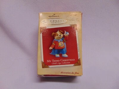 2004 Hallmark Keepsake My Third enfeite de Natal urso super-herói QXG5681 - Imagem 1 de 2