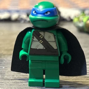 🔥Minifiguras Lego Teenage Mutant Ninja Turtles - TMNT - Leonardo con Cabo Fruncido - Imagen 1 de 4
