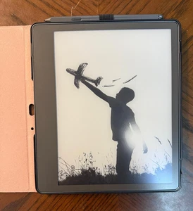 Amazon Kindle Scribe With Premium Pen and Case Bundle - Picture 1 of 4