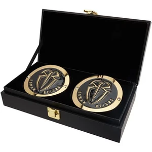 WWE Roman Reigns Gold Replica Sideplate Box Set V2 With Box Gently Used Genuine - Picture 1 of 3