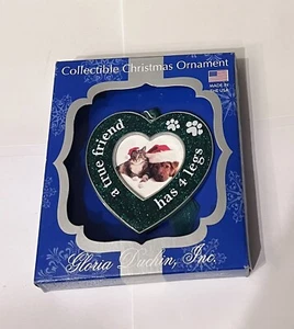 Adorno de marco de Navidad coleccionable Gloria Duchin, Inc. Un verdadero amigo tiene 4 patas - Imagen 1 de 2