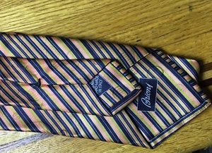 Brioni Men's Neck Tie 100% Silk Hand Made In Italy 3.5 X 62 In - Picture 1 of 7