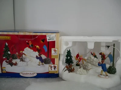 MAISON LEMAX   BATAILLE DE BOULES DE NEIGE - Photo 1/4