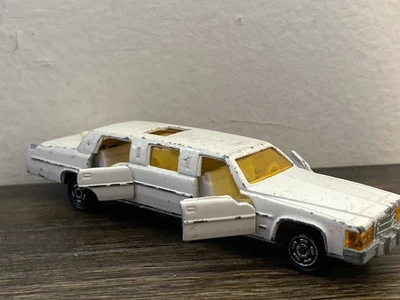 Vintage Majorette Diecast Car No. 339 Limousine 1/58 White Made In France Used - Image 1 of 4