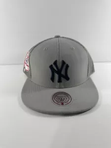 Gorra de los Yankees de Nueva York Mitchell & Ness Logo del Equipo Navy Liberty Snapback MLB Gorra Nueva - Imagen 1 de 8