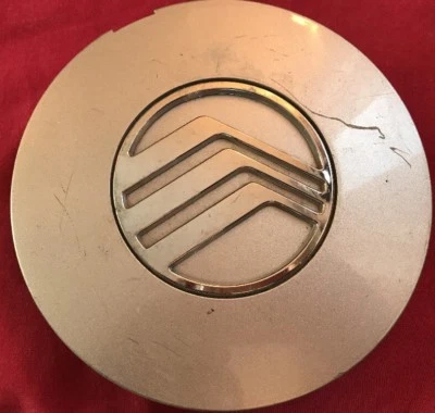 Tampa central de roda de topázio Mercury Sable HUBCAP F04C-1A096-AA 1986-1994 OE fabricante de equipamento original - Imagem 1 de 4