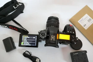 PANASONIC Lumix DC-G9 Digital 4K Camera & 14-42 Lens, 128GB SD, TRIPOD + BAG - Picture 1 of 15