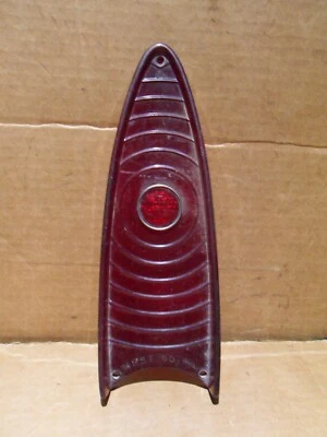 Lente de luz trasera usada FOMOCO Glo-Brite MRST 60 Mercury Monterey Montclair Foto 1 de 4