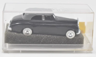 Revell Praline 1/87 H0 Rolls Royce Silver Cloud Cabriolet. Germany. boxed 4410 - Image 1 of 4