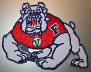 PARCHE DE HIERRO FRESNO STATE BULLDOGS 3.25"X2.5" ENVÍO RÁPIDO GRATUITO CON SEGUIMIENTO - Imagen 1 de 1