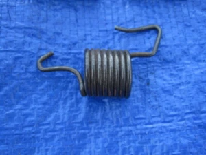 1978-1992 Camaro El Camino Monte Carlo b1 Headlight spring - Picture 1 of 1