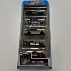 2021 Hot Wheels NightBurnerz 5er-Pack Gasaffe, Escort, Datsun 510 Wagen, Viper - Bild 1 von 6