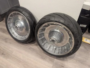 OEM 18-25 Harley M8 Fatboy Fat boy 18" inch Wheels FLFB Factory, Machined, Stock - Picture 1 of 17