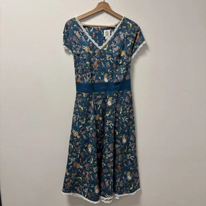 Disney Parks The Dress Shop Pixar Toy Story Damenkleid Größe 1X Pin-up gebraucht, in einwandfreiem Zustand - Bild 1 von 9