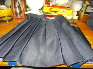 Girls French toast navy skirt Sz 5 - Picture 1 of 2