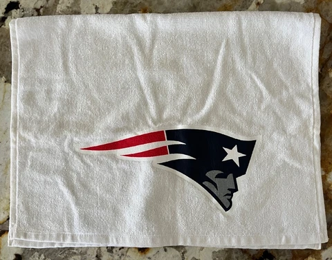 New England Patriots Golf Bag Towel - White, Brand New Cover
