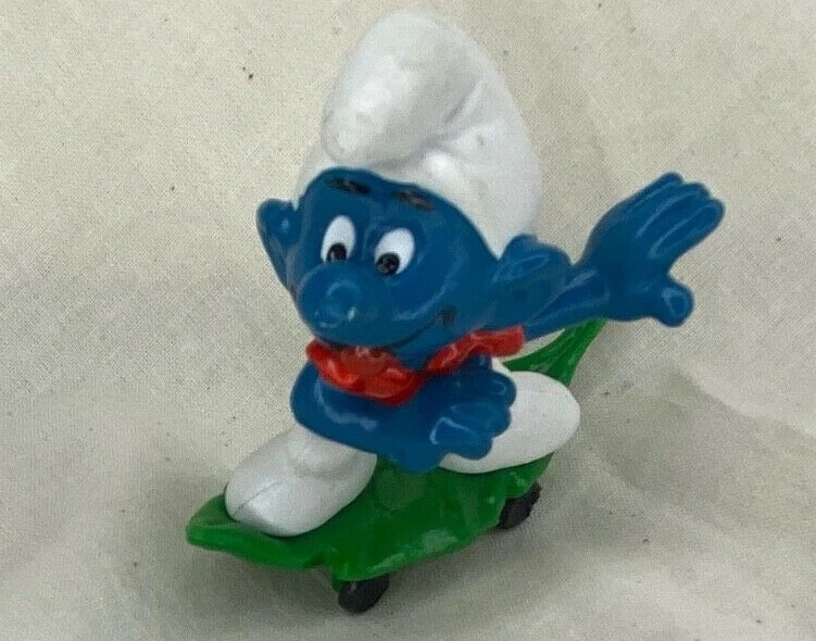 Figura de juguete de PVC vintage Peyo Schleich Skateboard Smurf Super Smurf  Foto 1 de 1