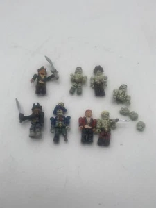 Lote de mini figuras y accesorios LEGO pirata - Imagen 1 de 7