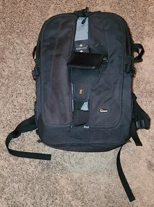 Lowepro Vertex 200 AW Professional Backpack  Rain Hood Included Free Shipping - Picture 1 of 7