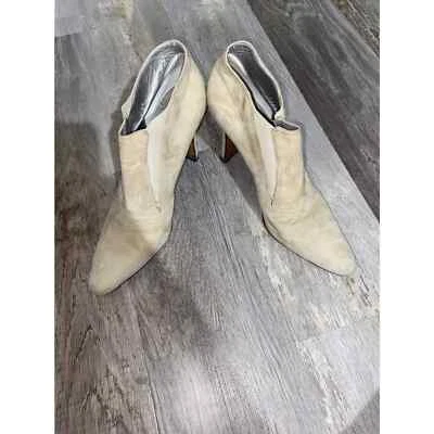 Botines de tacón alto Donna Karan New York de gamuza crema para mujer talla 8,5 Foto 1 de 4