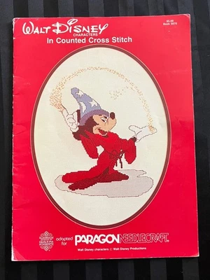 Libro "Personajes de Walt Disney en punto de cruz contado" - Paragon Needlecraft 1980 Foto 1 de 4