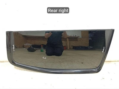 Side Body Glass Jeep Wagoneer/ Wagoneer L WS 2022 Right Rear 68346792AD - Image 1 of 4