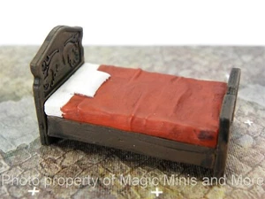 Rusty Dragon Inn ~ BED Pathfinder Battles dungeon dressing miniature - Picture 1 of 2