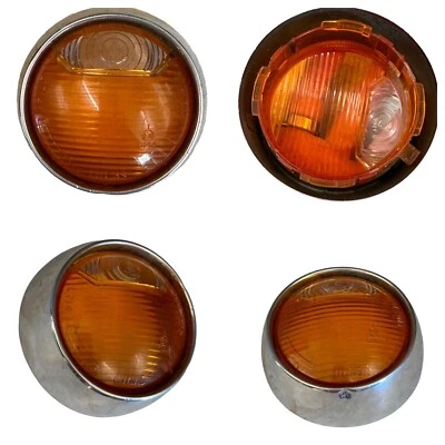 Lente de señal de giro original vintage y bisel de llanta 1967 Volvo 1800, P1800, P1800 ES Foto 1 de 4