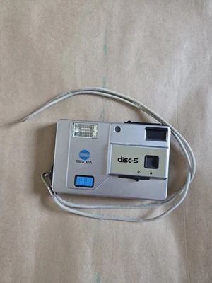 Vintage Minolta Disc-5 Film Camera - Classic 1980s Point & Shoot - Image 1 of 4