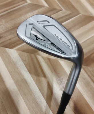 Mizuno JPX 921 Gap Wedge MMT W 105 Stiff Flex Shaft -1" Right Hand - Image 1 of 4