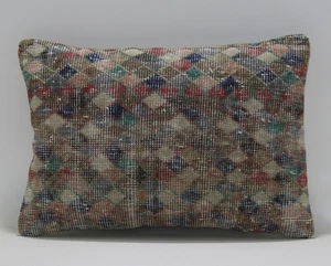 Vintage Turkish Kilim Cushion Cover Vintage Persian Tribal Bohemian Ethnic Art - Picture 1 of 8