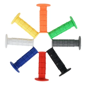 Universal Rubber 22mm 7/8" Handle Bar Grips For Motorcycles MX Pit Dirt Bikes - Picture 1 of 18