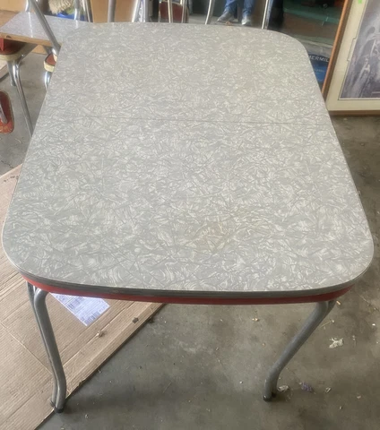 Vintage Retro Kuehne Formica Chrome Table w Extra Leaf 4 Project Chairs 1930’s? Cover