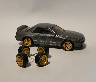 1/64 Hot Wheels Custom Mesh gold Real Riders rubber tires wheels "UK SELLER"