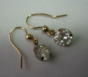 A Lovely Pair of 9ct Gold and Cubic Zirconia Drop Style Earrings. 1.0g. BNIB