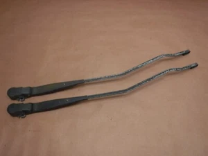 Jeep Grand Cherokee ZJ 93-98 Windshield Wiper Arms Set Pair Free Ship - Picture 1 of 5