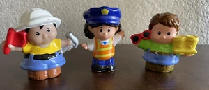Fisher Price Little People Lot Of 3 Workers & Mom 2009/2013 - Picture 1 of 3