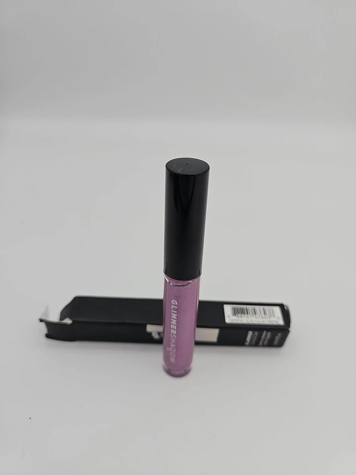 new AVON Glimmer Shadow Liquid Eyeshadow - crystal lilac - Image 1 of 1