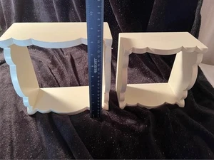 2 SCHWIMMENDE HOLZ WÜRFEL WANDREGALE SET 8" & 7 1/4" SÜSSE JAKOBSMUSCHELKANTE - Bild 1 von 6