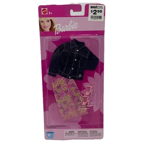 Barbie Cool & Casual Fashions Clothing Set- Jean Jacket Pink Green Daisy Skirt - Picture 1 of 2