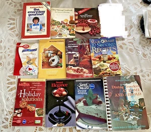 11 Vintage Mod Holiday Recipe Booklet Cookbooks Manuals Baking Mix Lot 1980s 90s - Picture 1 of 24