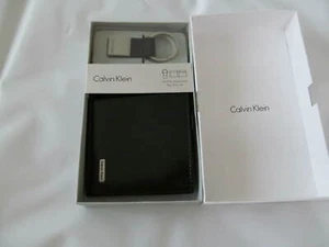 NWB Calvin Klein Black Leather Passcase Wallet and Key Fob Set $45 - Picture 1 of 9
