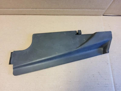 Protector radiador superior izquierdo Crown Victoria 1995-1997 conductor faro puerta de acceso Foto 1 de 2