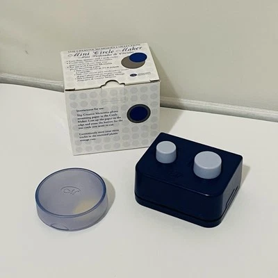 Creative Memories Mini Circle Maker Punch Cuts 3/4" & 1" Circles New In Box - Image 1 of 4