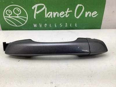 2019-2021 VOLKSWAGEN TIGUAN RIGHT SIDE EXTERIOR Grey DOOR HANDLE 5NN837812A OEM - Image 1 of 4